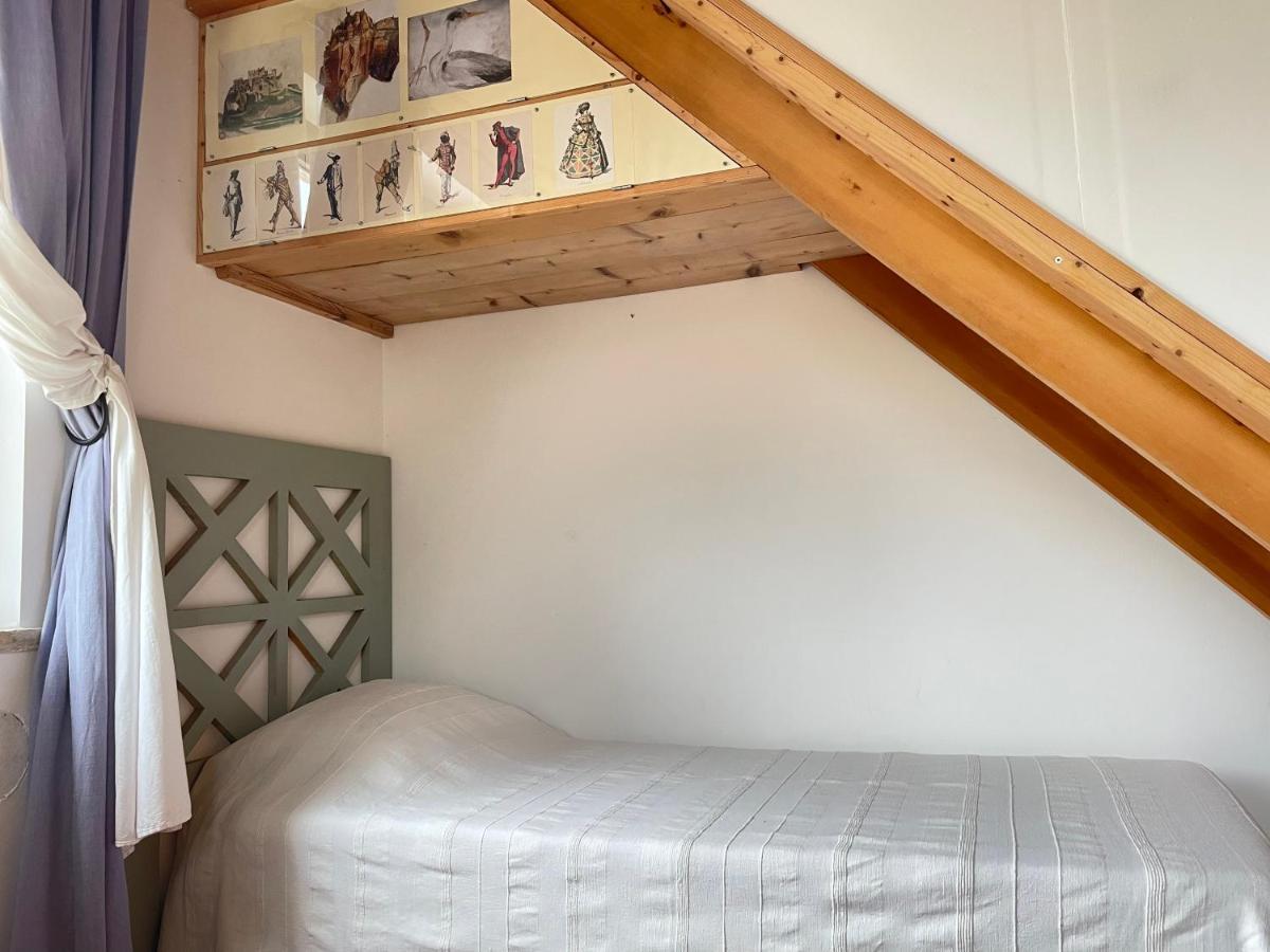 "La Casa Degli Ulivi Art B&B" Trecastelli Bagian luar foto